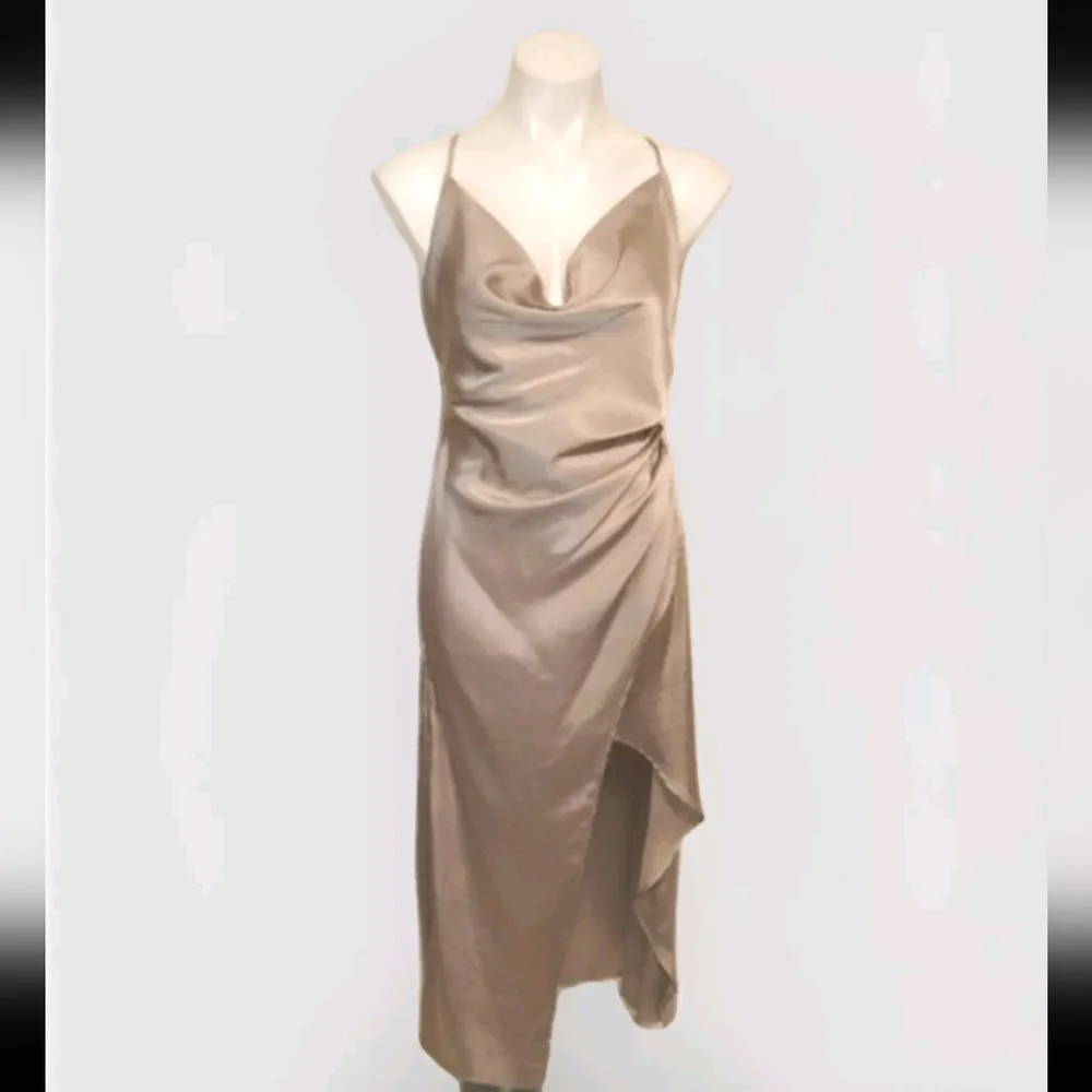 Free People Champagne Satin Slip Maxi Dress Cowl Neck Backless Quiet Luxury US 8